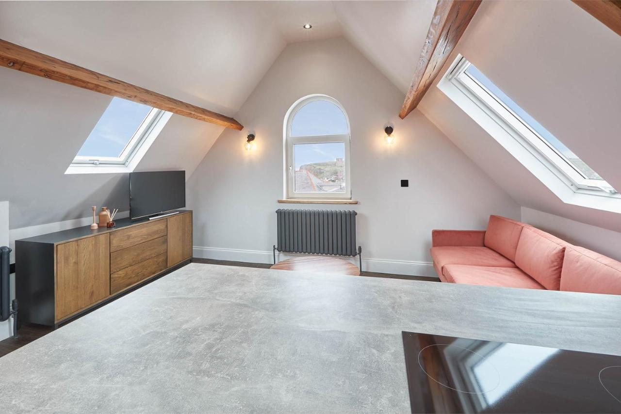Host & - The Loft At Skinner St *